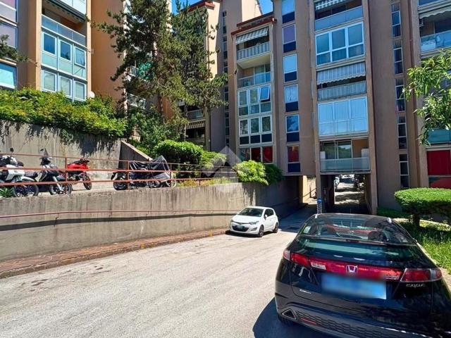 Appartamento in affitto di 100 m² in Via del Monte Peralba, 21
