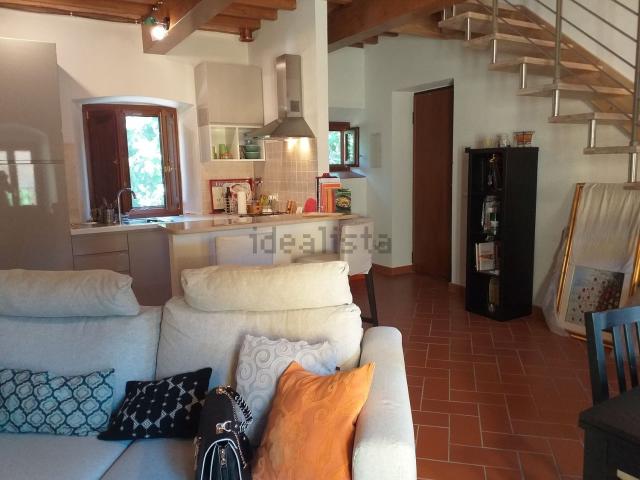 Appartamento in affitto di 90 m² in Via del Borgo a Santa Lucia