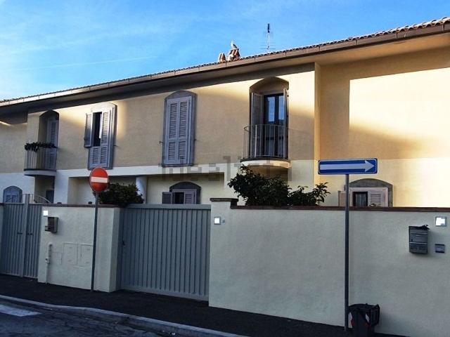 Appartamento in affitto di 100 m² in Via del Parco