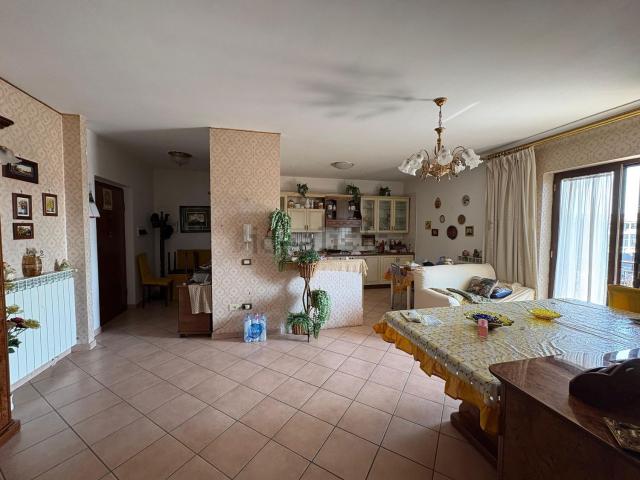 Appartamento in affitto di 100 m² in Via della Libertà