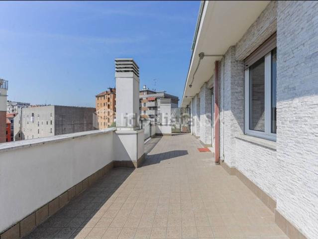 Appartamento in affitto di 100 m² in Via della Torre, 3
