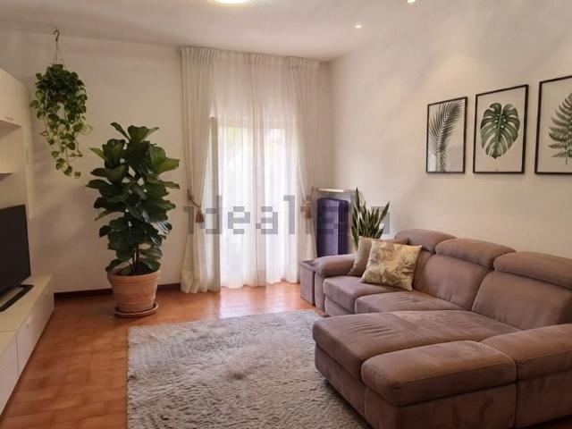 Appartamento in affitto di 100 m² in Via della Valverde