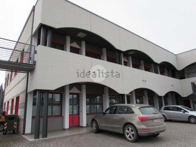 Appartamento in affitto di 100 m² in Via delle Libertà, 16