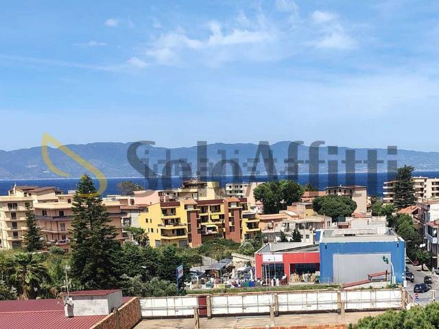 Appartamento in affitto di 100 m² in Via delle Rimembranze