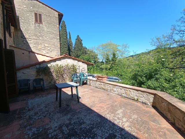 Appartamento in affitto di 100 m² in Via di Belforte