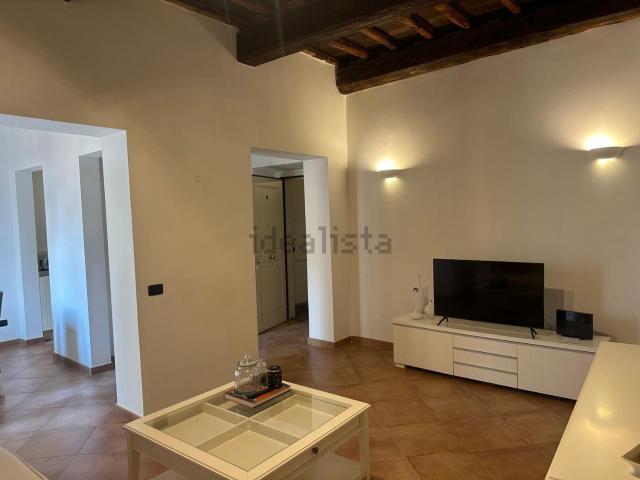 Appartamento in affitto di 100 m² in Via di Parione