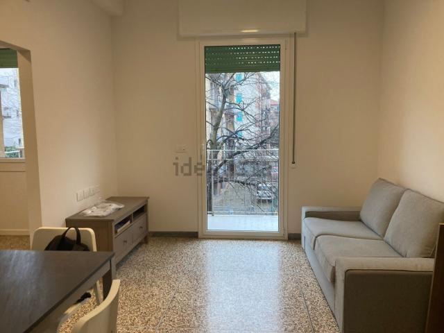 Appartamento in affitto di 100 m² in Via Edoardo Ferravilla, 2