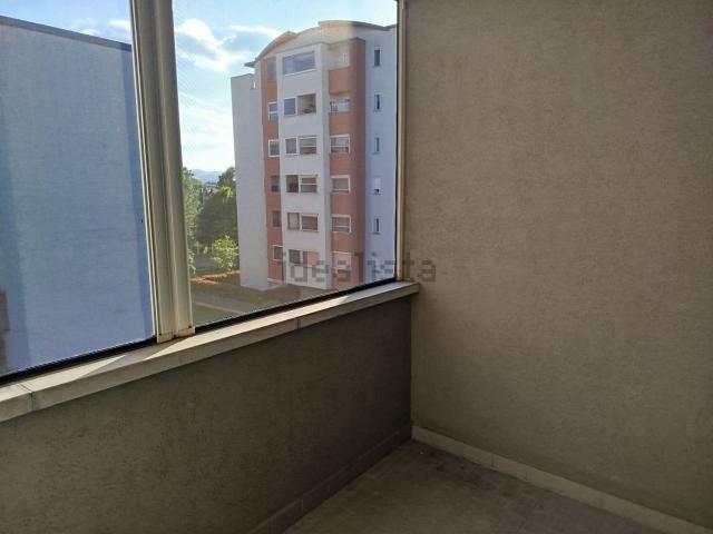 Appartamento in affitto di 100 m² in Via Elio Bragaglia, 18