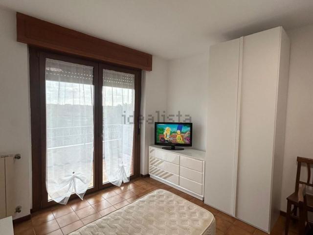 Appartamento in affitto di 100 m² in Via Eudo Giulioli