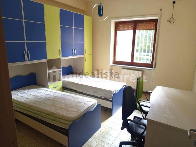 Appartamento in affitto di 100 m² in Via Ferrarecce