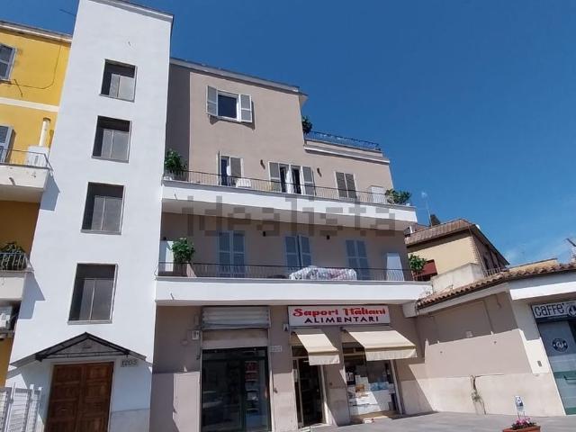 Appartamento in affitto di 100 m² in Via Flaminia, 1205