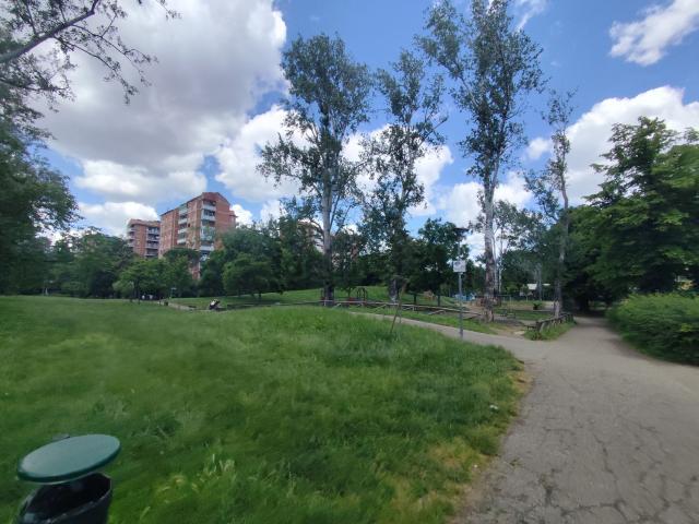 Appartamento in affitto di 100 m² in Via Francesco Cavazzoni
