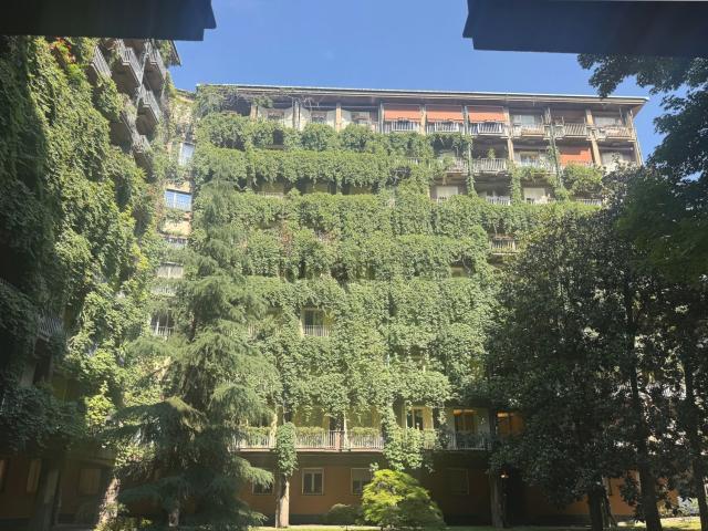 Appartamento in affitto di 100 m² in Via Francesco Cherubini