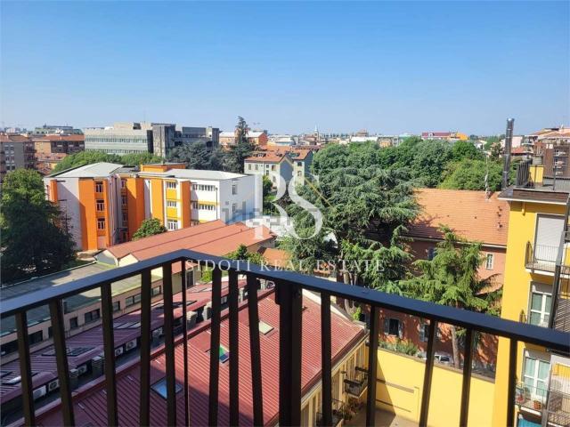 Appartamento in affitto di 100 m² in Via Fratelli Bandiera, 9