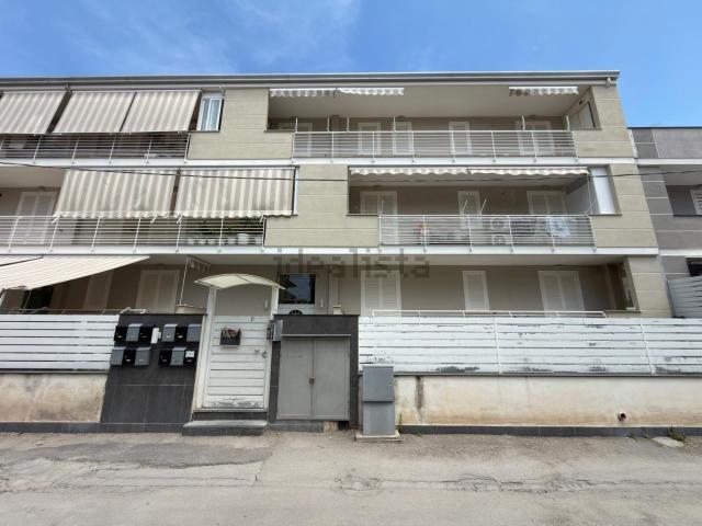 Appartamento in affitto di 100 m² in Via Innamorati, 79