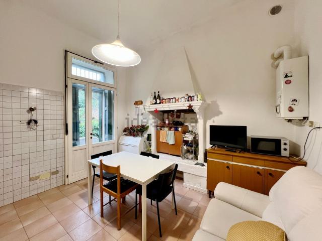 Appartamento in affitto di 100 m² in Via Luigi Bonomi, 2