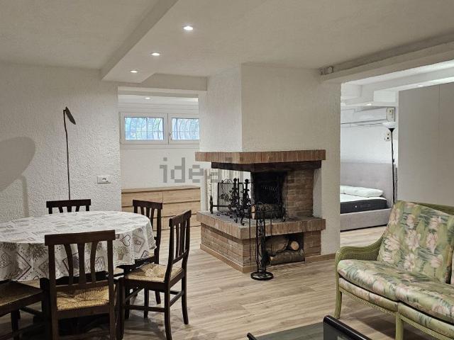 Appartamento in affitto di 100 m² in Via Lungargine Muson, 51