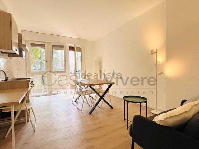 Appartamento in affitto di 100 m² in Via Manara Valgimigli, 6