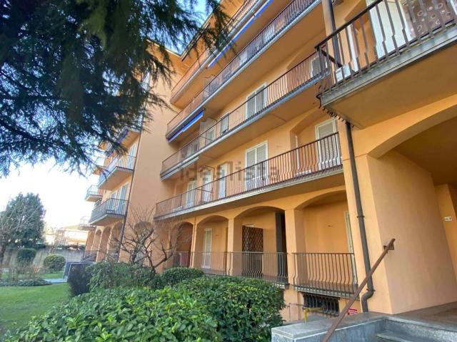 Appartamento in affitto di 100 m² in Via Maria Cozzi, 8