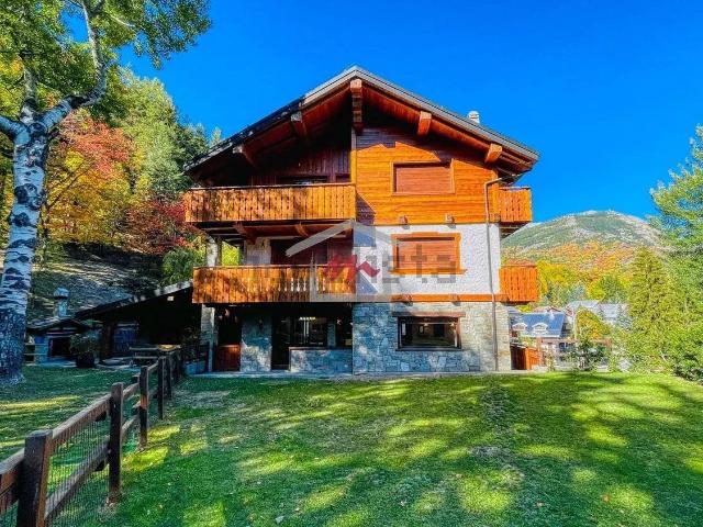 Appartamento in affitto di 100 m² in Via Melezet, 30