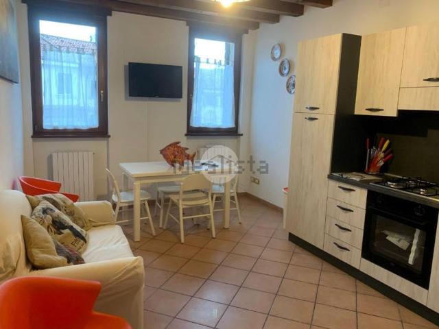 Appartamento in affitto di 100 m² in Via S. Nazaro, 56