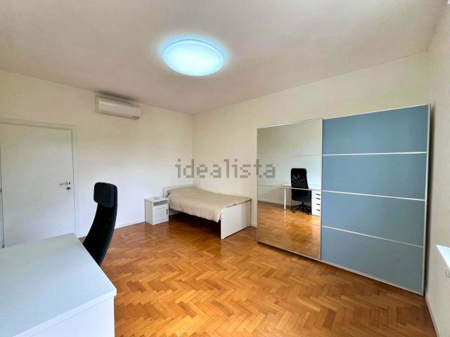 Appartamento in affitto di 100 m² in Via Savona