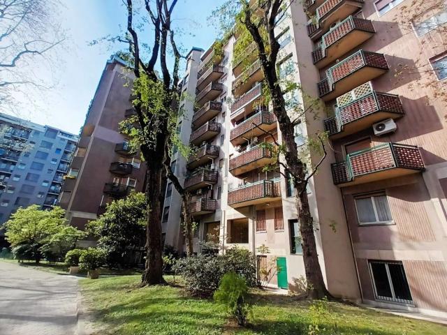 Appartamento in affitto di 100 m² in Via Savona