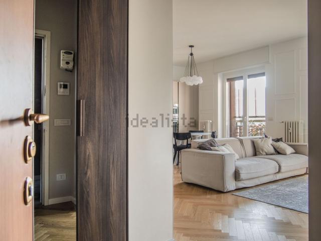 Appartamento in affitto di 100 m² in Via Savona, 67