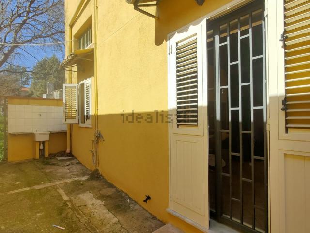 Appartamento in affitto di 100 m² in Via Sambucia, 50