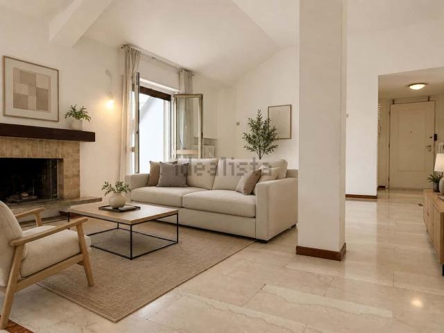 Appartamento in affitto di 100 m² in Via San Luca, 10