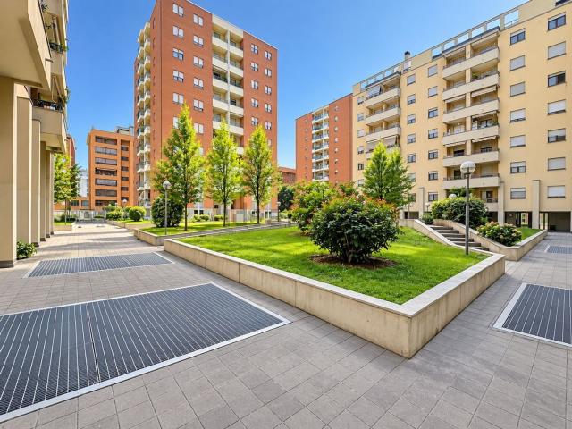 Appartamento in affitto di 100 m² in Via San Venerio