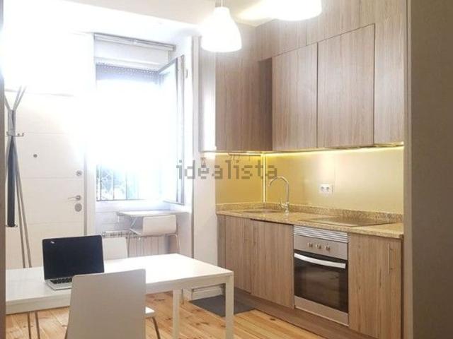 Appartamento in affitto di 100 m² in Via Silvio Pellico, 12