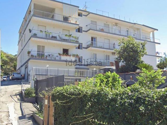 Appartamento in affitto di 100 m² in Via Suolo San Gennaro, 13