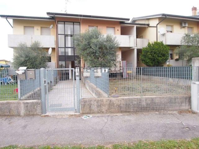 Appartamento in affitto di 100 m² in Via Paolo Borsellino, 8