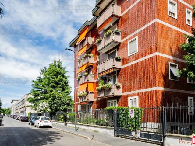 Appartamento in affitto di 100 m² in Via Privata Flumendosa, 40