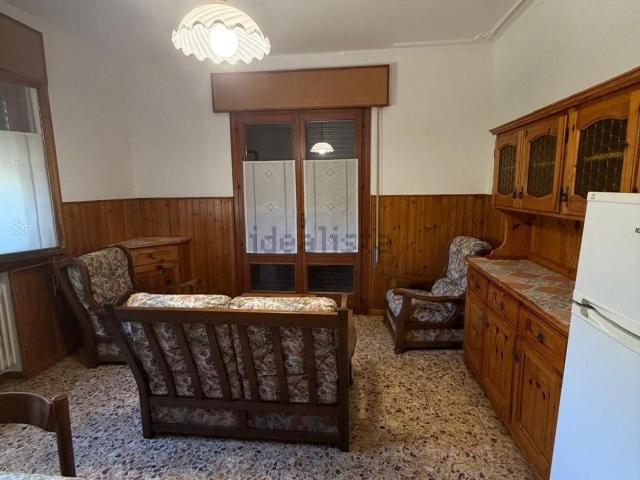 Appartamento in affitto di 100 m² in Via Raffaele Viviani