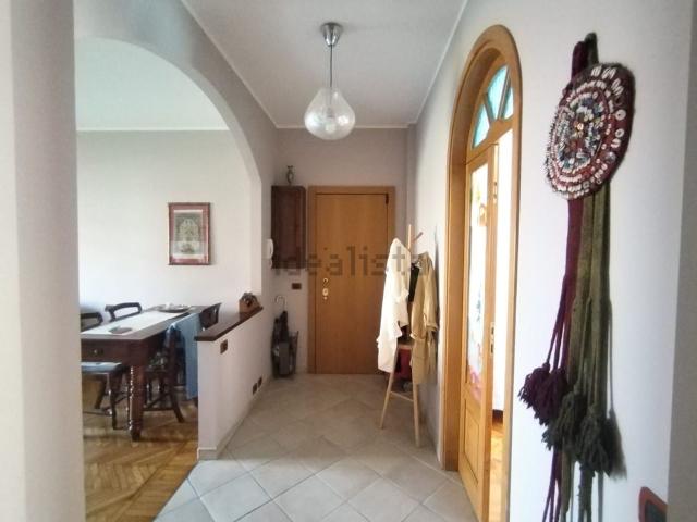 Appartamento in affitto di 100 m² in Via Raffaello Sanzio, 27