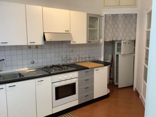 Appartamento in affitto di 100 m² in Via Tancredi Cartella