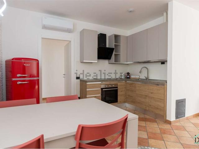 Appartamento in affitto di 100 m² in Via Vetera, 3
