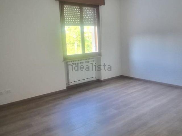 Appartamento in affitto di 100 m² in Via Virgilio Contadini