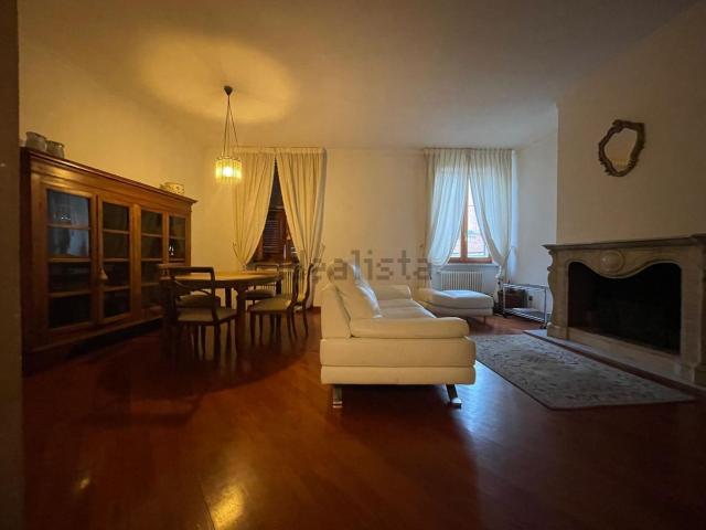 Appartamento in affitto di 100 m² in Via XX Settembre