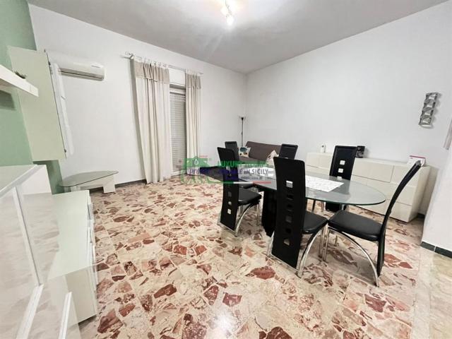 Appartamento in affitto di 100 m² in Via XXIV Maggio