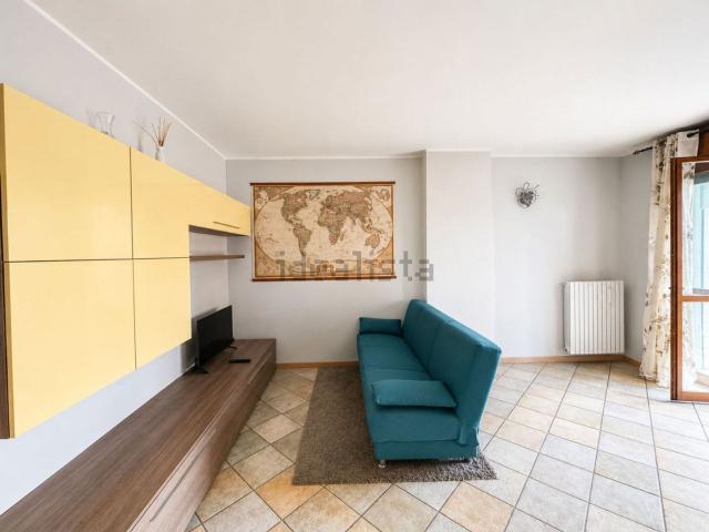 Appartamento in affitto di 100 m² in Via Antonio Berlese, 1