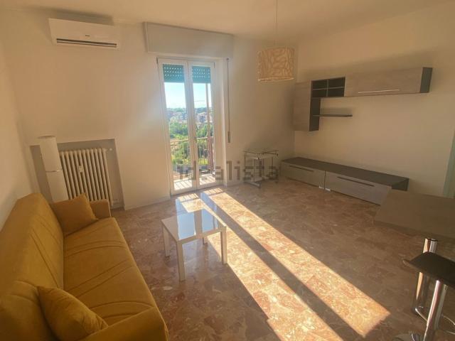 Appartamento in affitto di 100 m² in Viale Trieste, 97