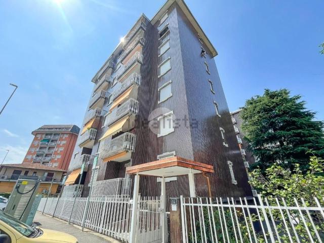 Appartamento in affitto di 100 m² in Viale G. Marconi, 14