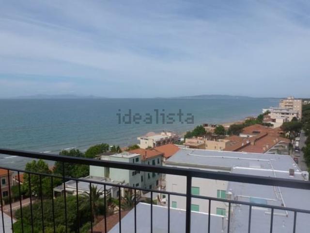 Appartamento in affitto di 100 m² in Viale Giacomo Matteotti, 93