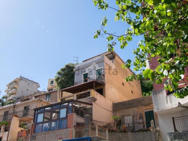 Appartamento in affitto di 100 m² in Viale Italia, 69