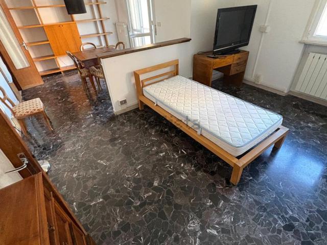 Appartamento in affitto di 100 m² in Viale IV Novembre, 2