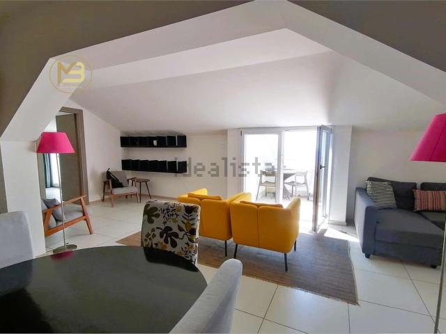 Appartamento in affitto di 100 m² in Viale Ruggero di Lauria, 31