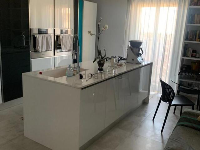 Appartamento in affitto di 100 m² in Viale Santa Panagia